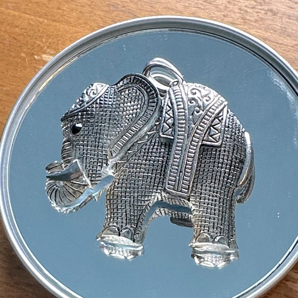 Large Silver Tone & Plastic‎ Elephant Pendant
